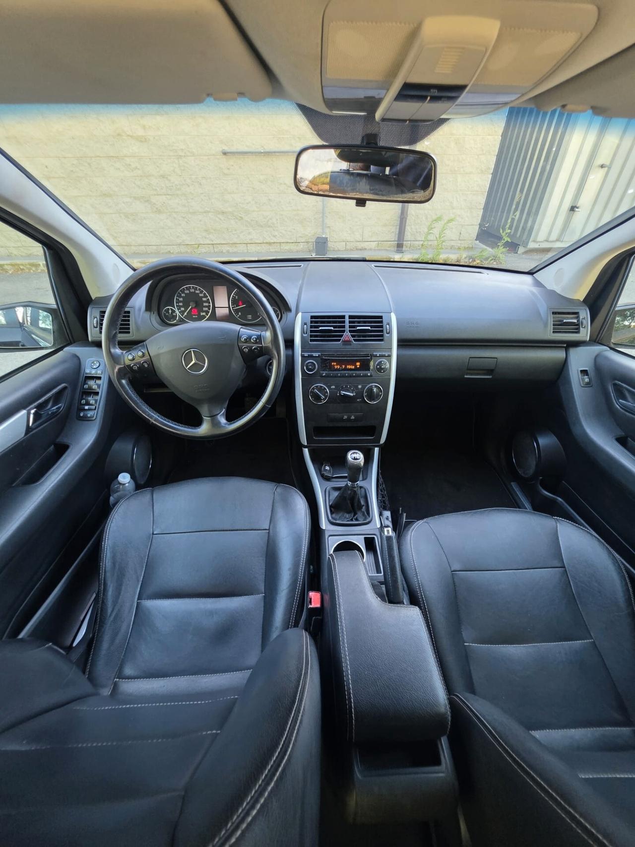 Mercedes-benz A 150 Classic Basic