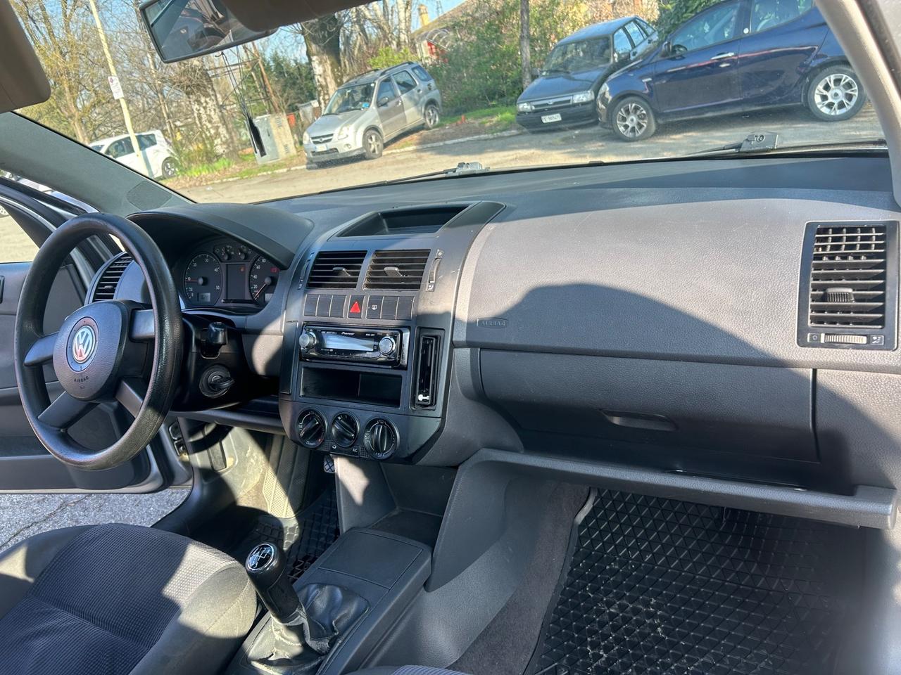 Volkswagen Polo 1.4/69CV TDI 5p. Trendline