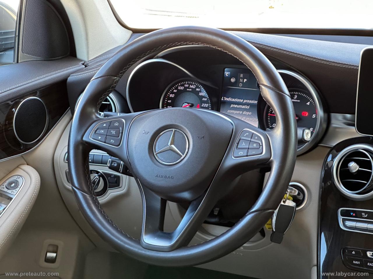 MERCEDES-BENZ GLC 220 d 4Matic Sport