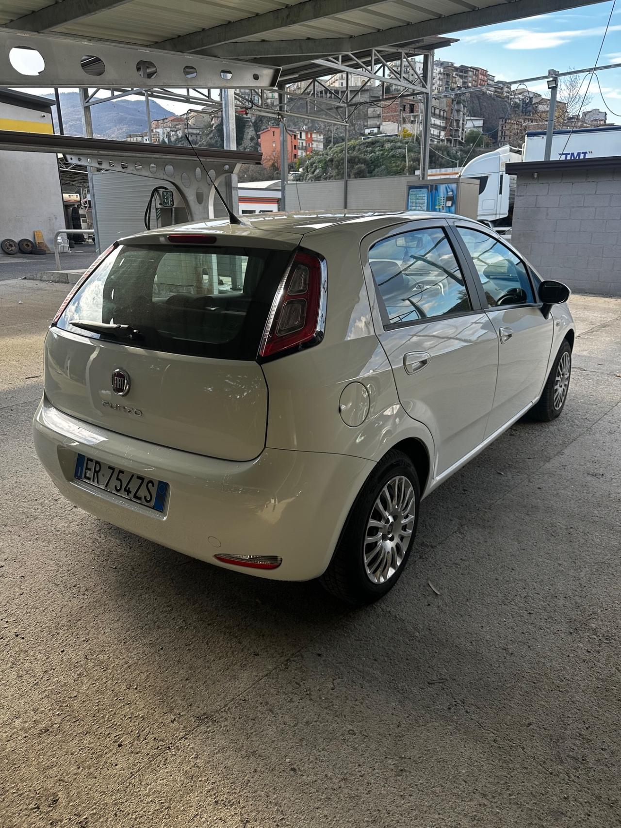 Fiat Punto 1.3 MJT II 75 CV 5 porte Lounge