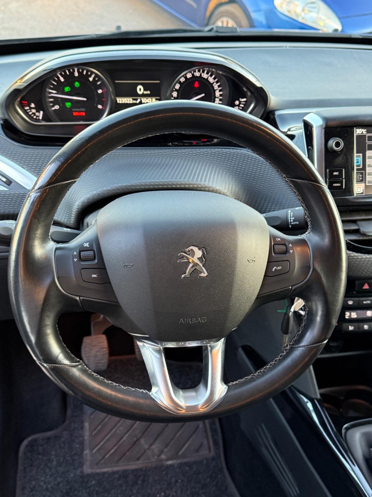 Peugeot 2008 BlueHDi 100 GT Line