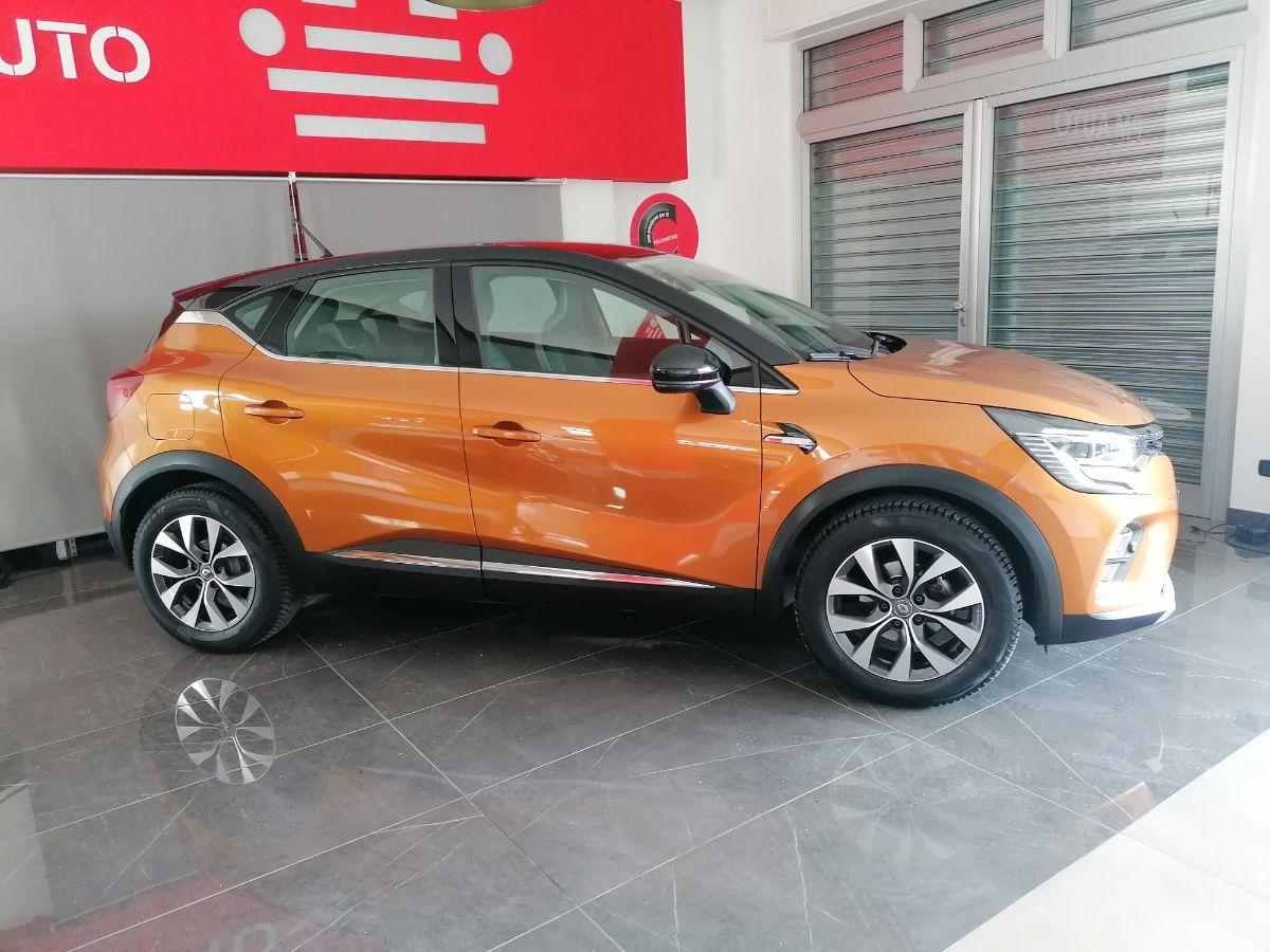 RENAULT - Captur - TCe 12V 100 CV GPL FAP Intens