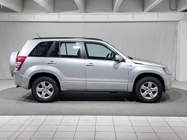 Suzuki Grand Vitara 1.9 DDiS 5 porte