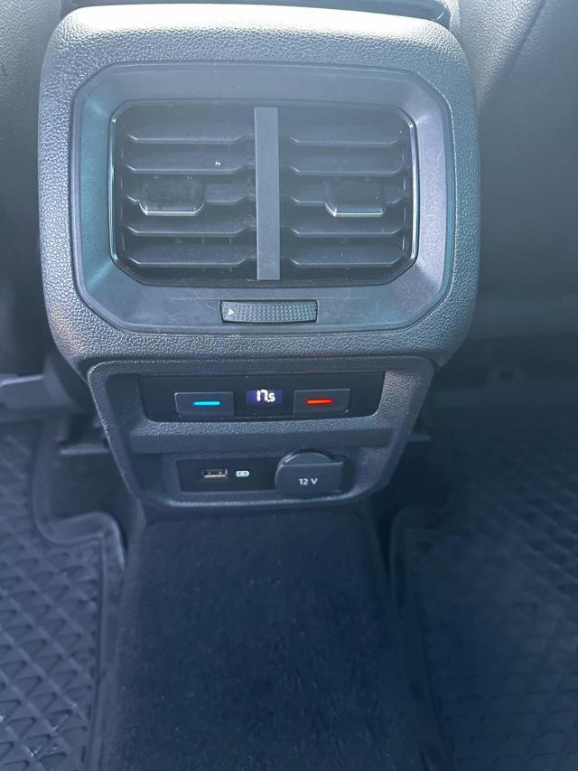 VOLKSWAGEN Tiguan 2.0 BiTDI SCR DSG 4MOTION Advanced R-Line BMT