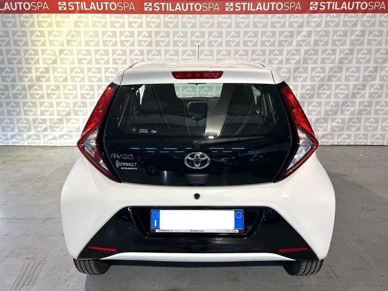 Toyota Aygo Connect 1.0 VVT-i 72 CV 5 porte x-play