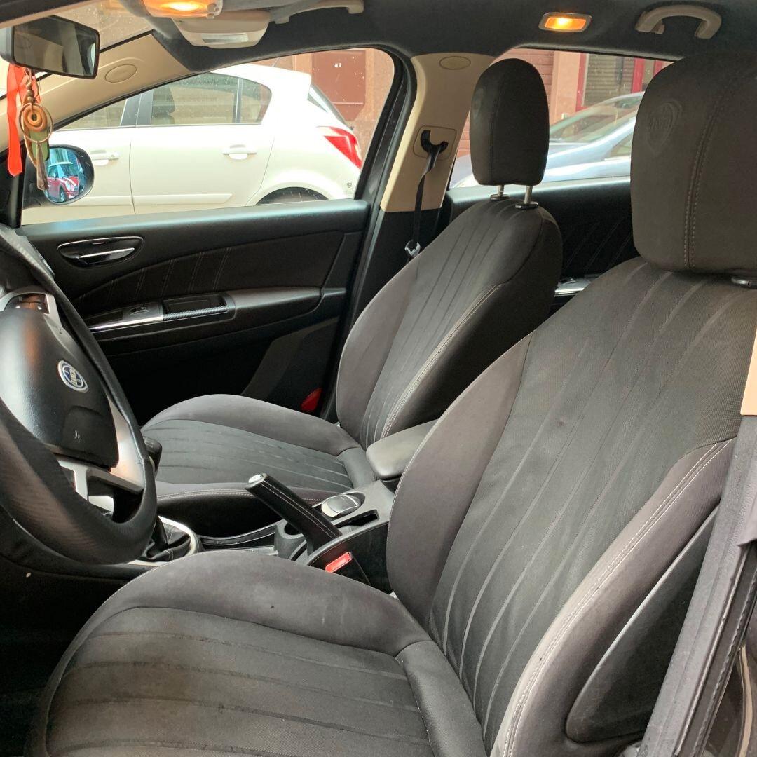 Lancia Delta 1.6 MJT DPF Oro