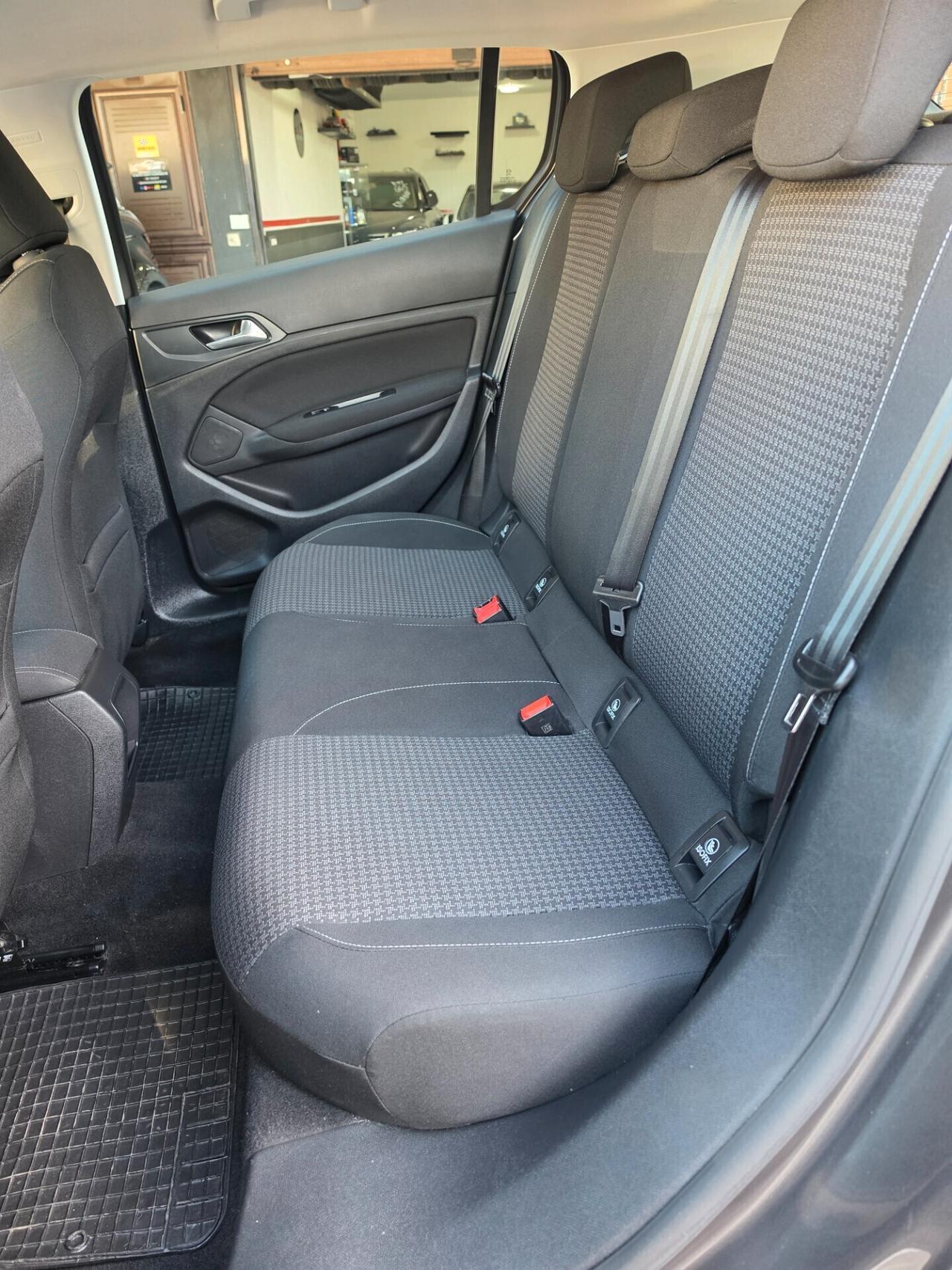 Peugeot 308 BlueHDi 100 S&S FULL