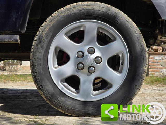 LAND ROVER Discovery 2.5 TDi 136 CV