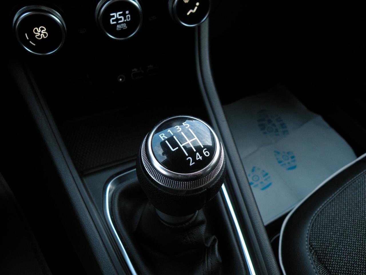 RENAULT CAPTUR 1.0 TCe 90CV Techno BICOLORE 2024