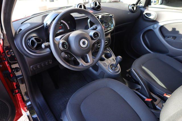 SMART ForFour 70 1.0 twinamic AUTOMATICA Passion PanoramaTEL USB