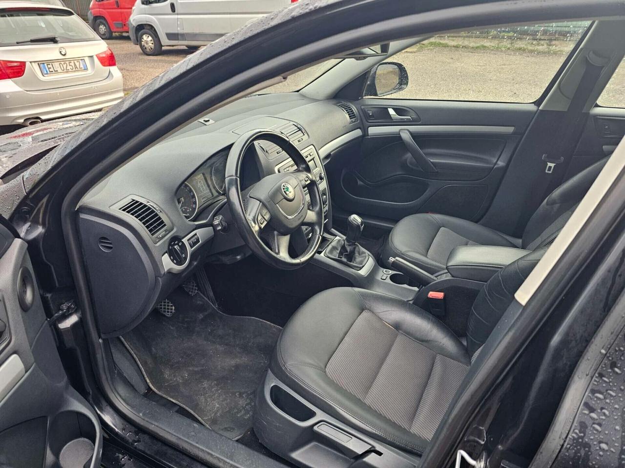 Skoda Octavia 1.6 TDI CR F.AP. Wagon Elegance