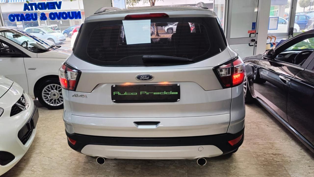 Ford Kuga 1.5 TDCI 120CV 2WD Powershift Business