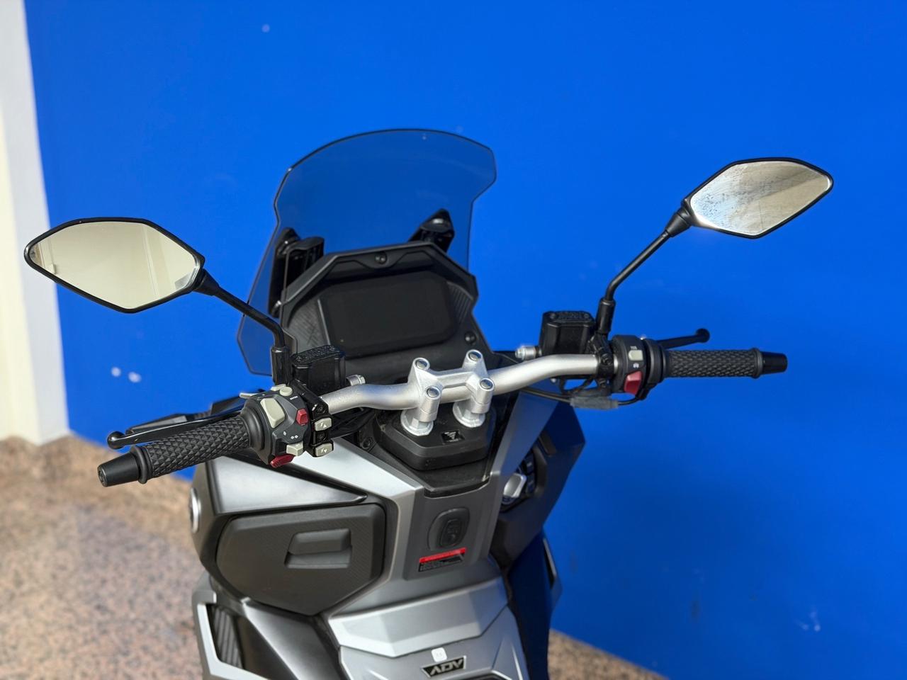 Voge SR1 ADV 125 2025 tua a 33€ senza anticipo
