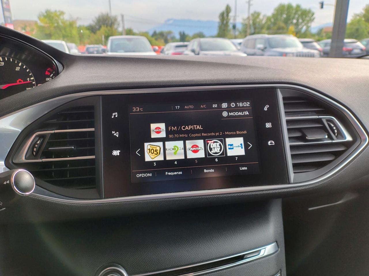 Peugeot 308 BlueHDi 120 S&S Business