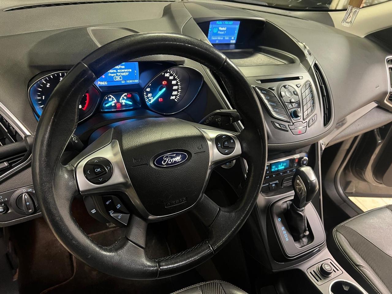 Ford Kuga 2.0 TDCI 140 CV 4WD Powershift Titanium