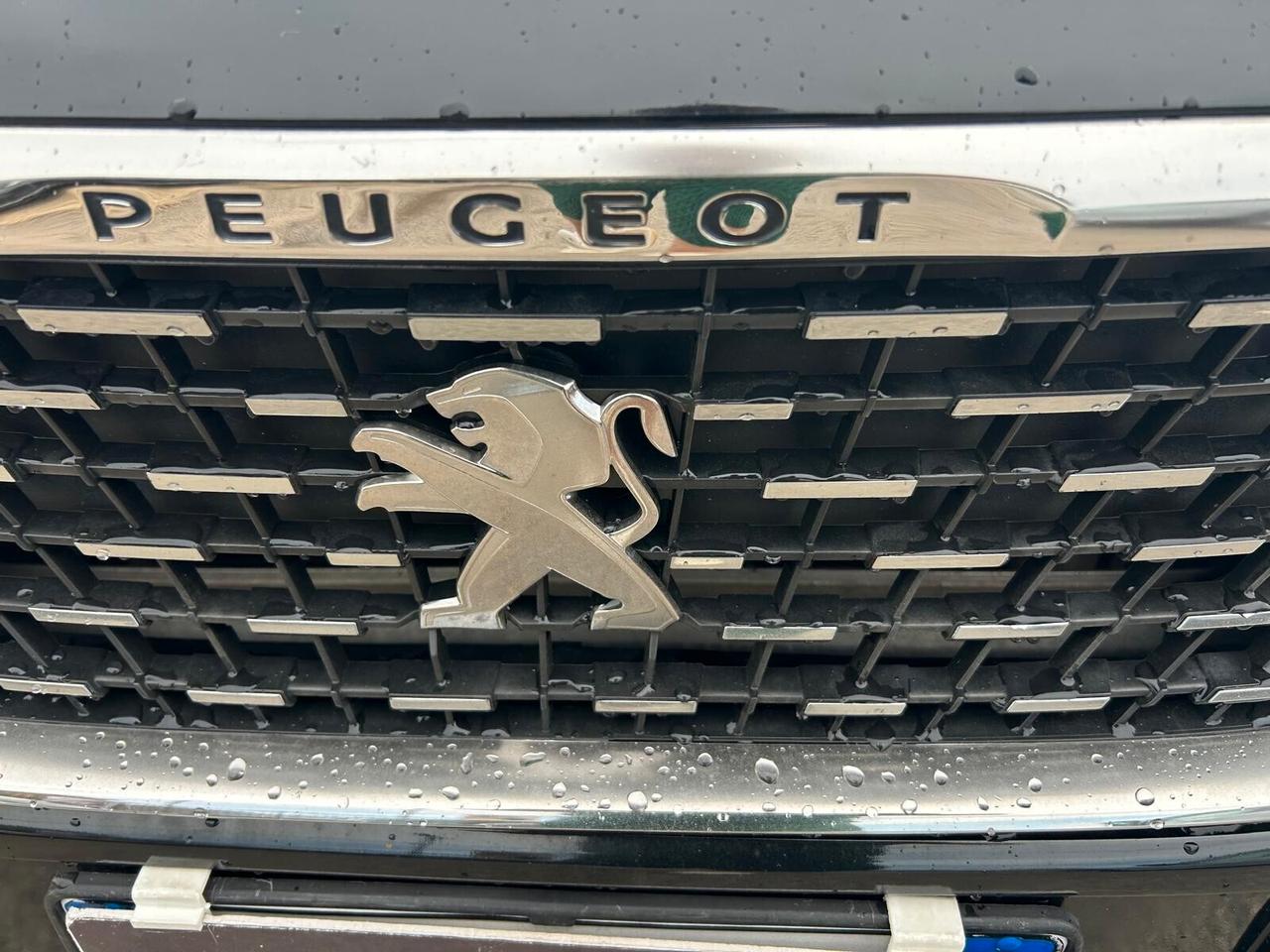 Peugeot 3008 BlueHDi 120 S&S Business