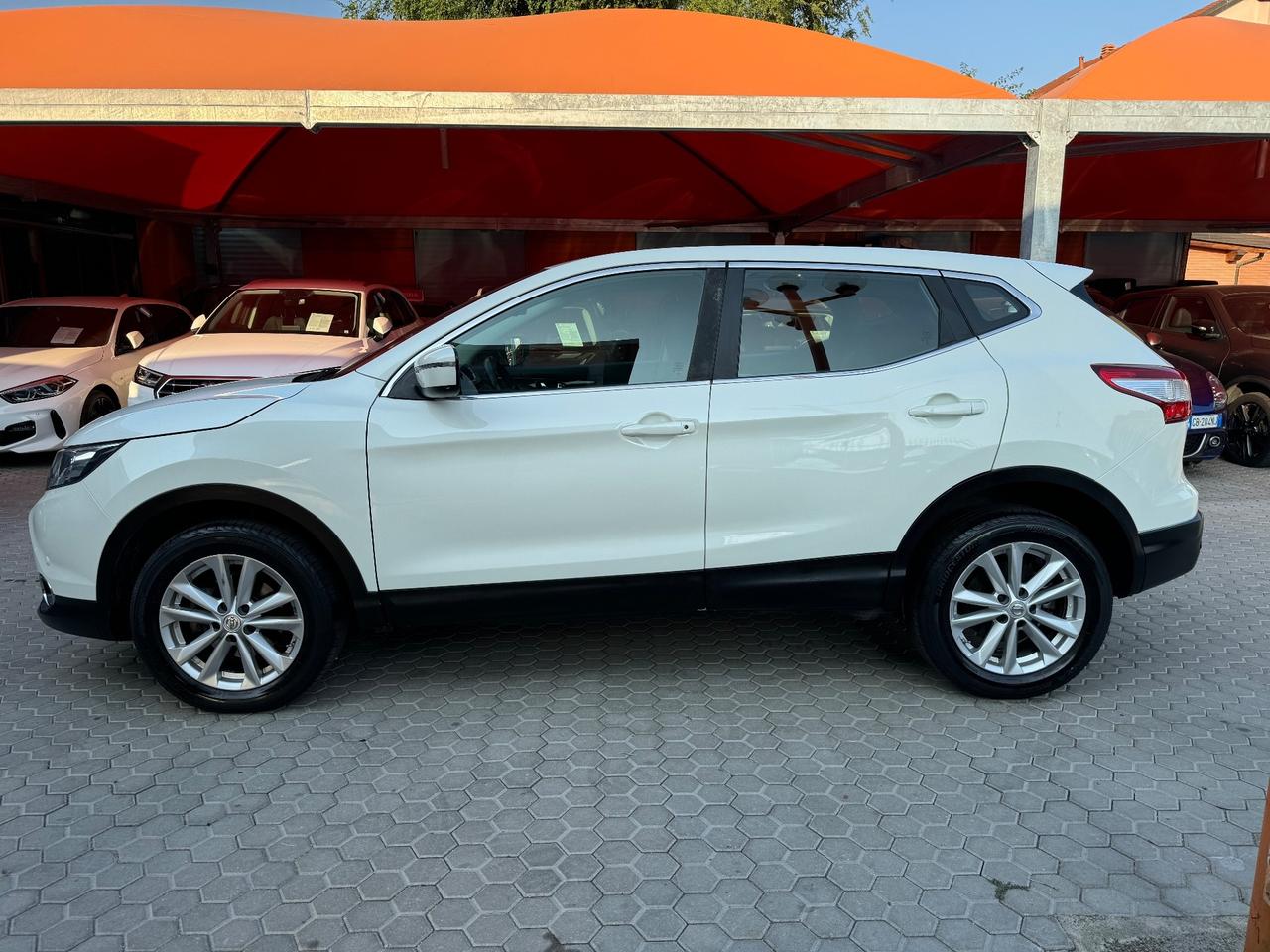 Nissan Qashqai 1.6 dCi 4WD E6 Acenta