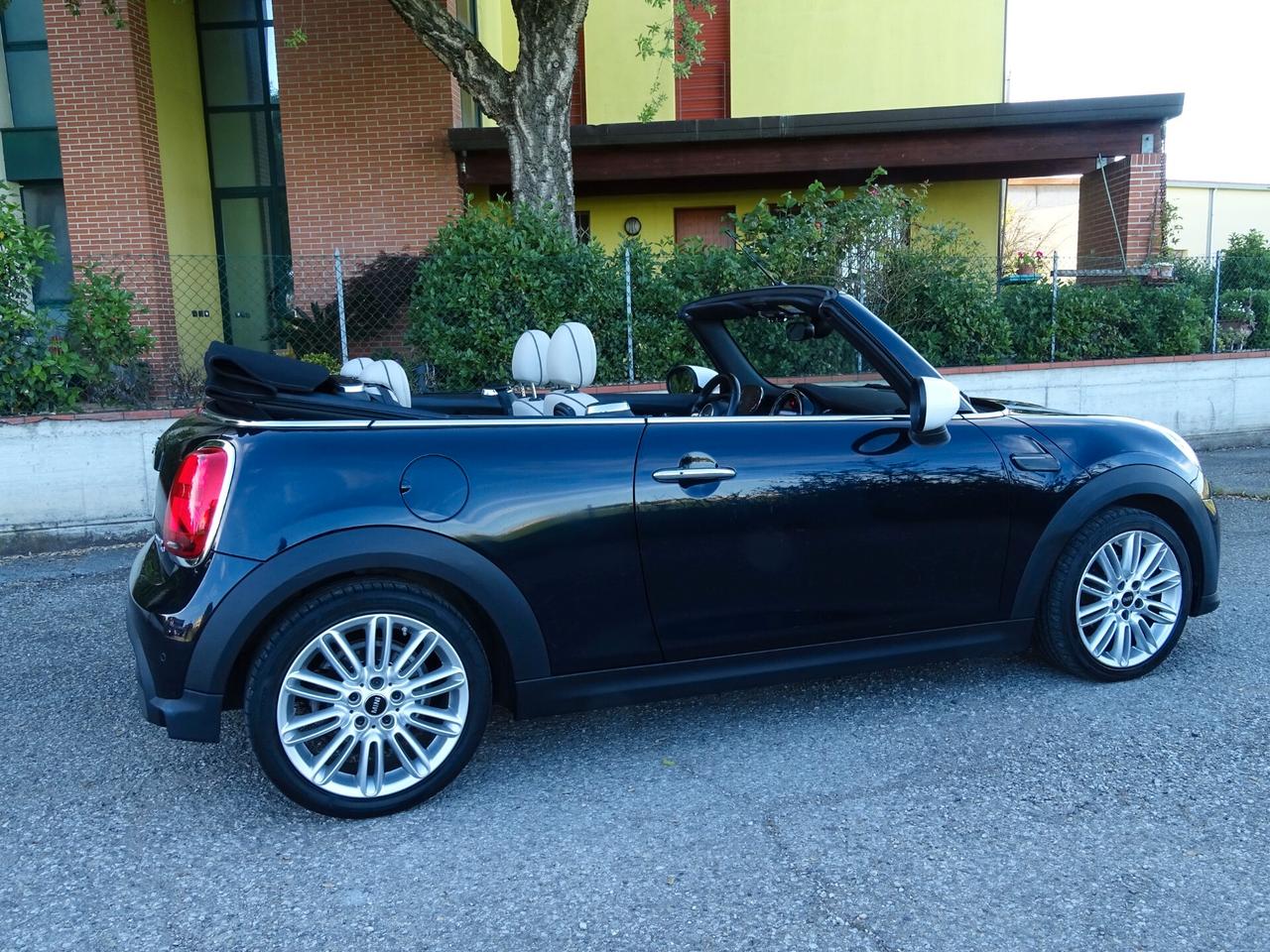 MINI Mini 1.5 Cooper Classic Cabrio