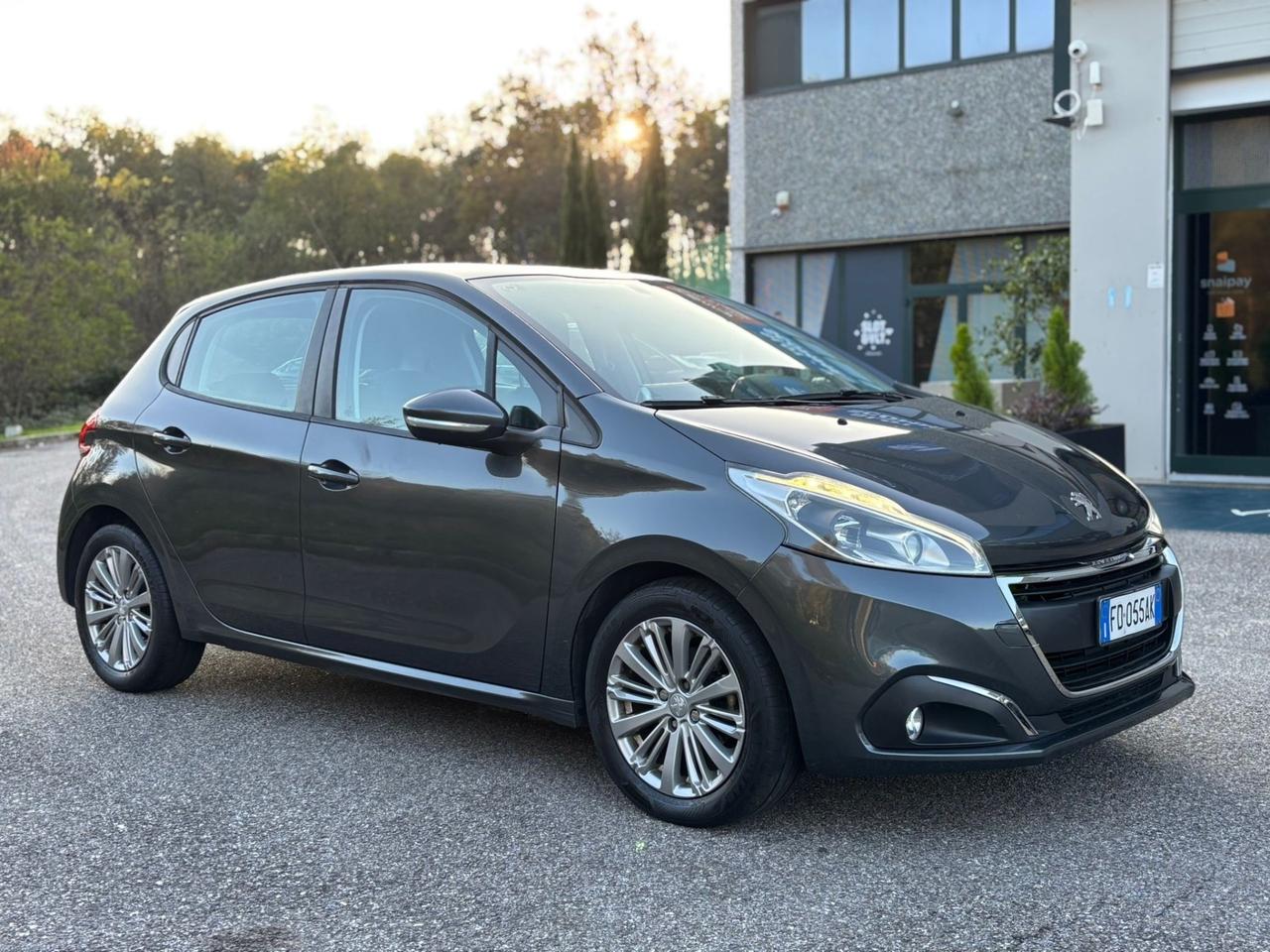 Peugeot 208 PureTech *CARPLAY*NEOPATENTATI*