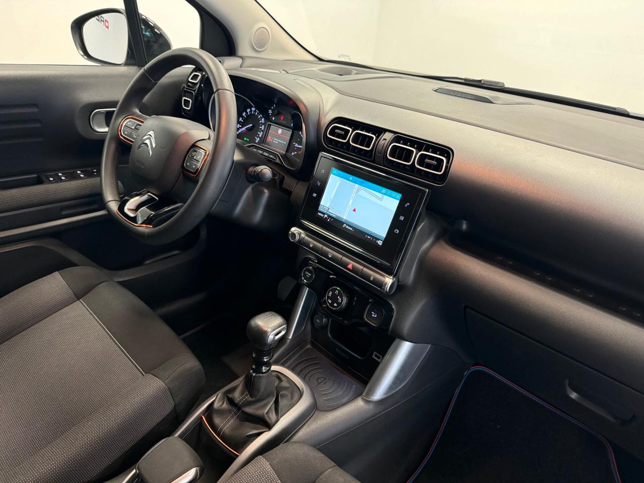 Citroen C3 Aircross BlueHDi 120 S&S Shine NAVI 45.000 KM UNIPROP.
