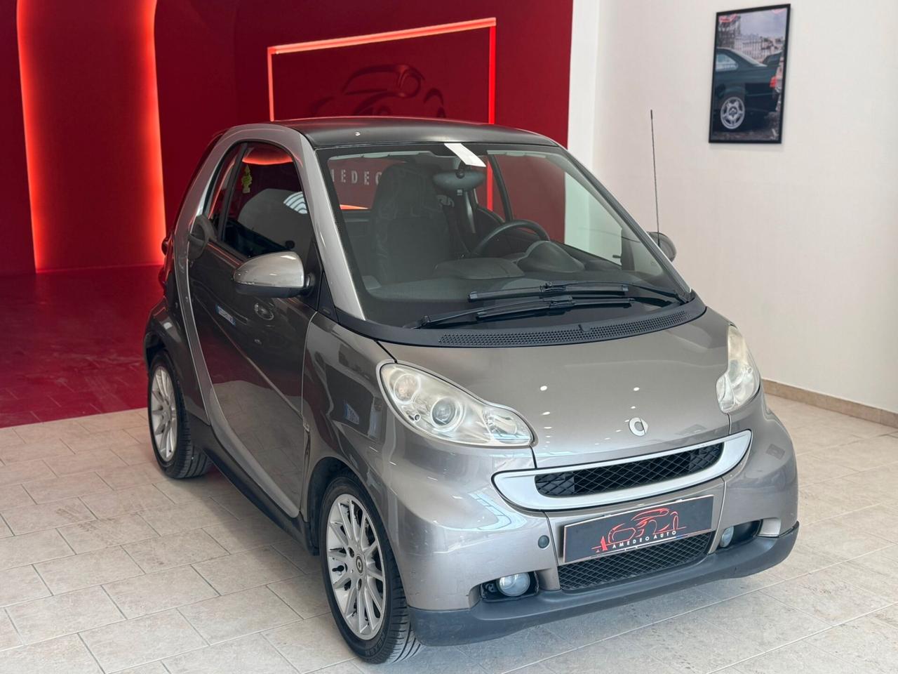 Smart ForTwo 1000 52 kW MHD coupé passion