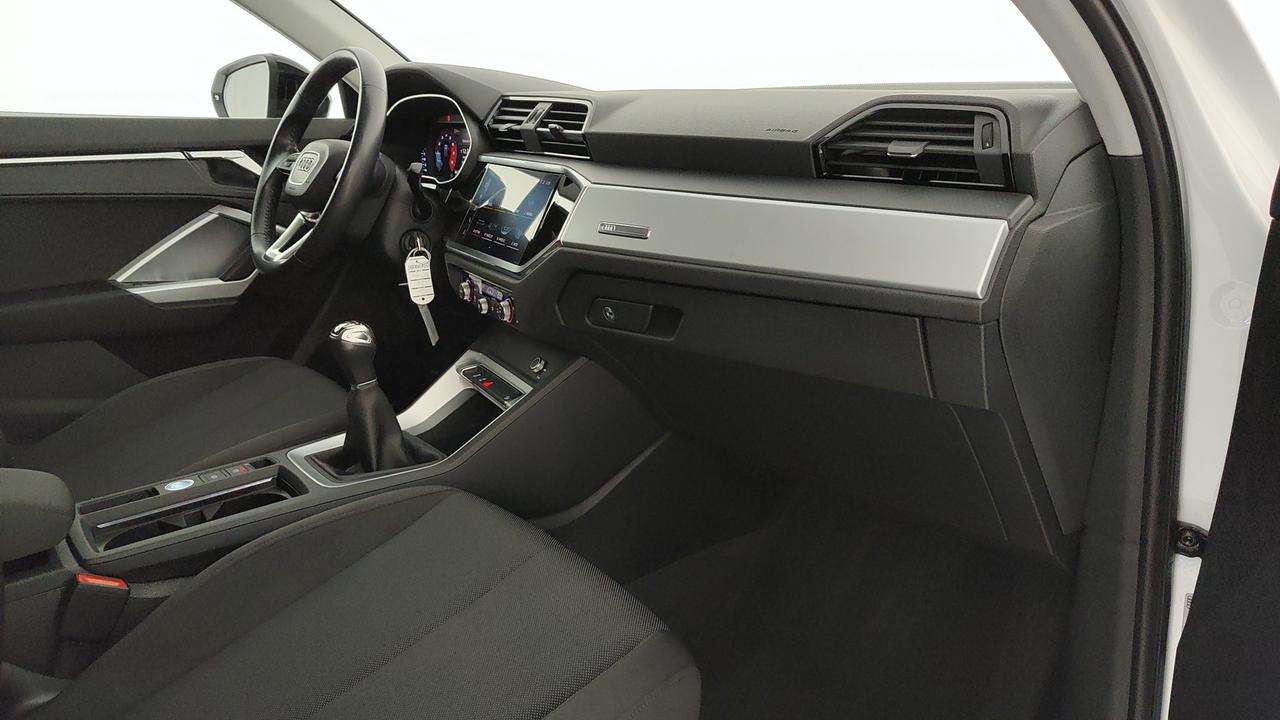 AUDI Q3 II 2018 - Q3 35 1.5 tfsi Business