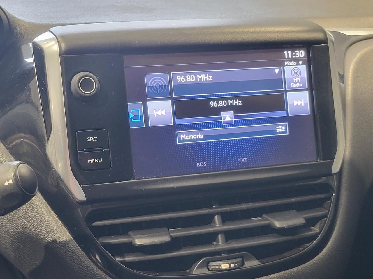 Peugeot 208 - 2017 PureTech 82 Cv GPL Allure