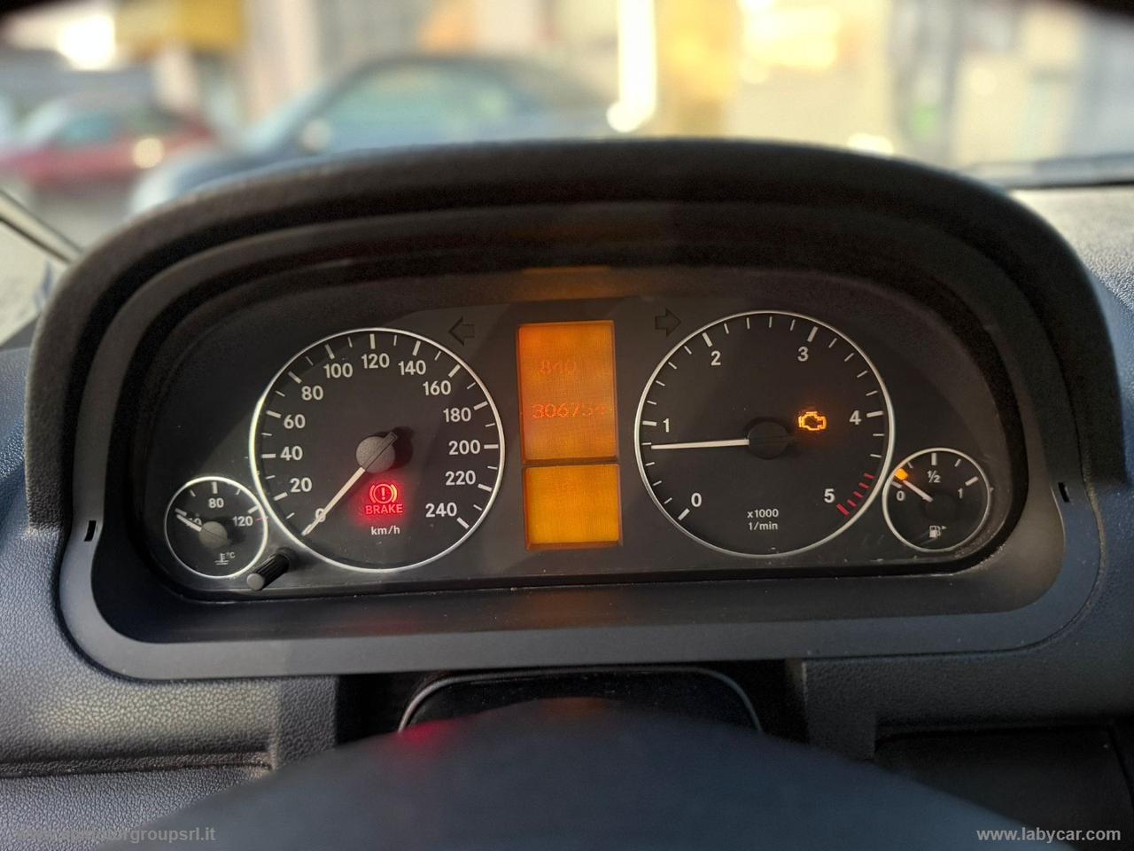 MERCEDES-BENZ A 180 CDI Avantgarde