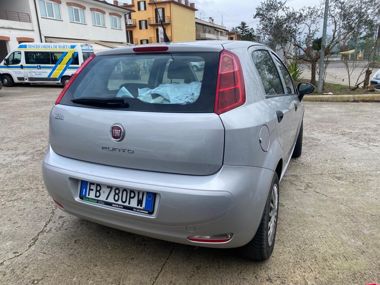 Fiat Punto 1.4 8V 5 porte Natural Power Lounge NEOPATENTATI