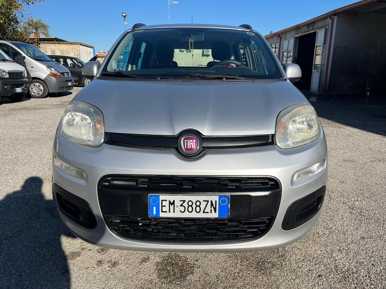 Fiat panda 1.2 gpl lounge-full-10/2012