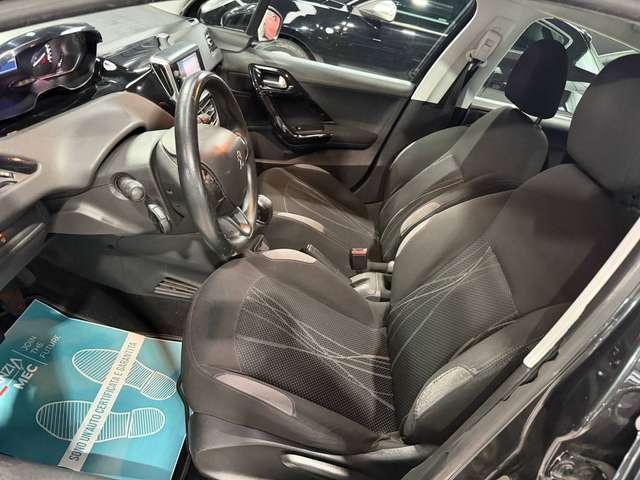 Peugeot 208 Neopatentati Navigatore Manuale