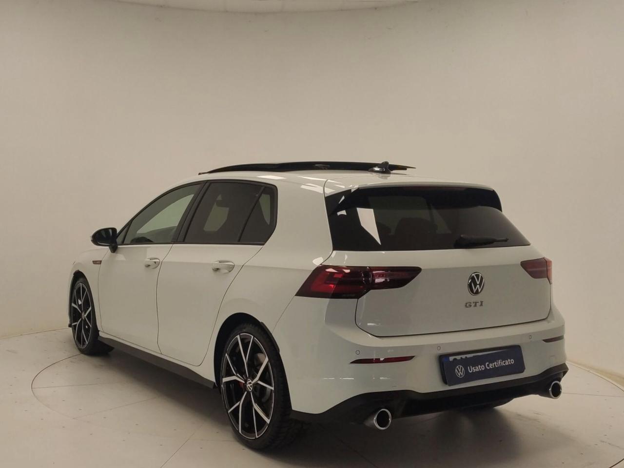 Volkswagen Golf GTI 2.0 TSI DSG