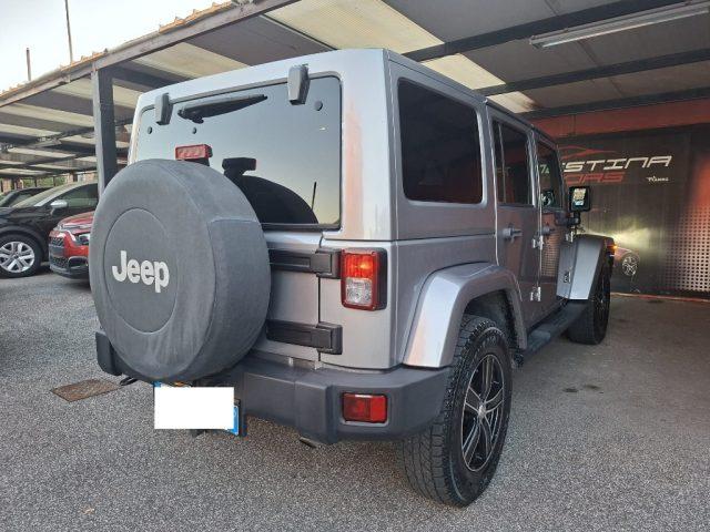 JEEP Wrangler Unlimited 2.8 CRD DPF Sahara Auto