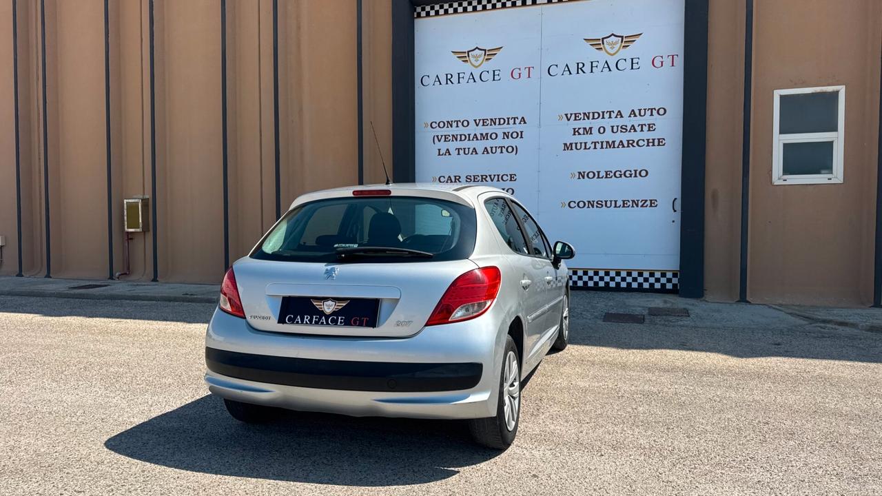 Peugeot 207 1.4 75CV NEOPATENTATI - 2011