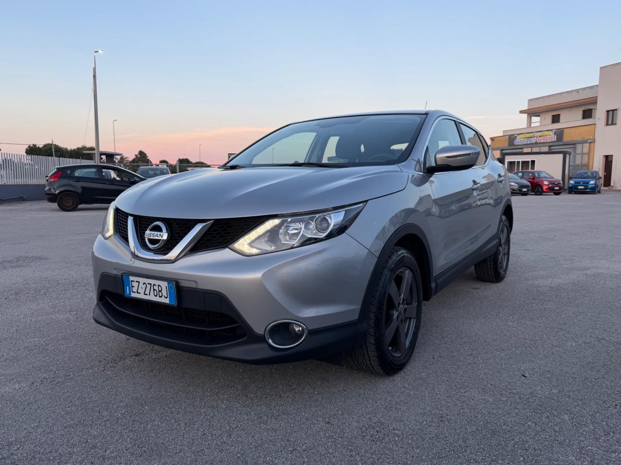 NISSAN QASHQAI 1.5 DCI 110 FUL LED NAVI RETRO MY15