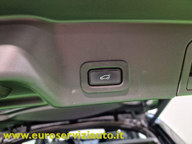 LAND ROVER Range Rover Evoque 2.0D I4-L.Flw 150 CV R-Dynamic S