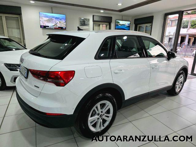 AUDI Q3 35 Business 2.0 TDI 150CV Quattro S tronic