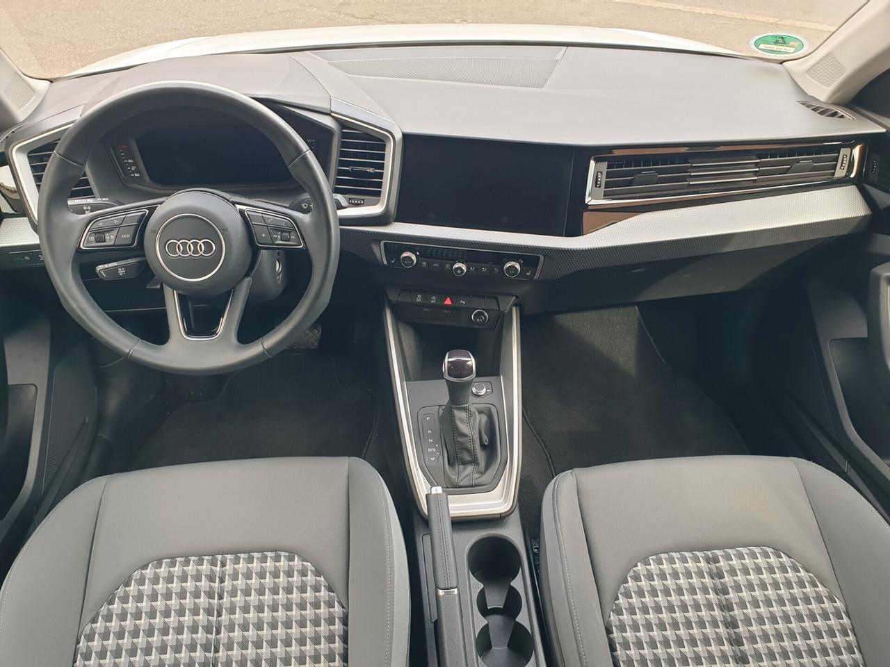 Audi A1 allstreet 30 TFSI S tronic