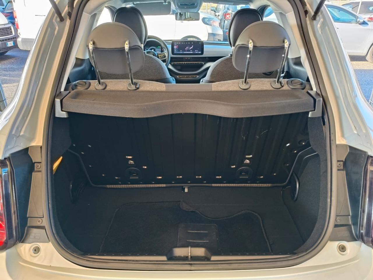 Fiat 500 500e Berlina 42 kWh Icon