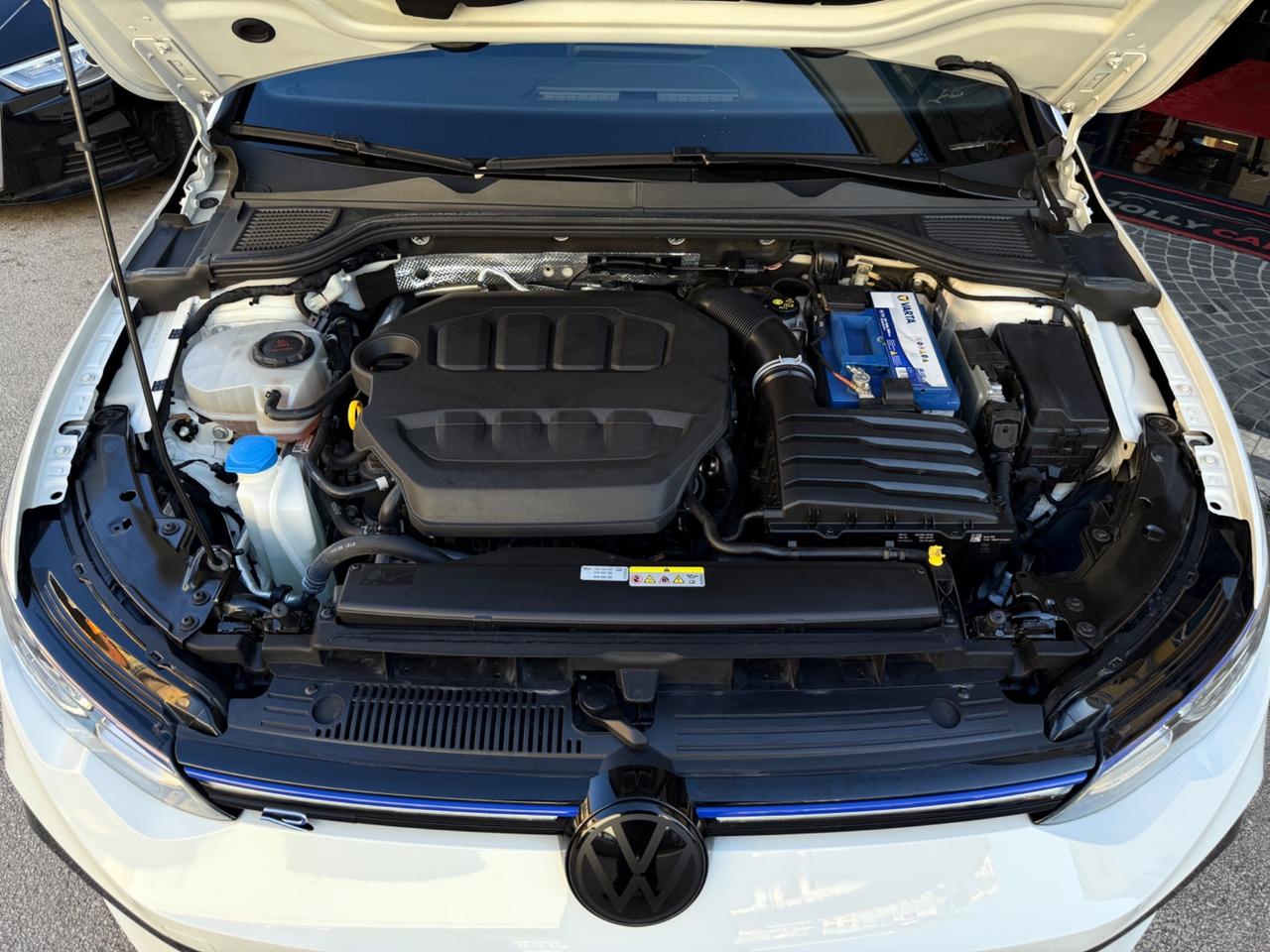 Volkswagen Golf 8 R PERFORMANCE