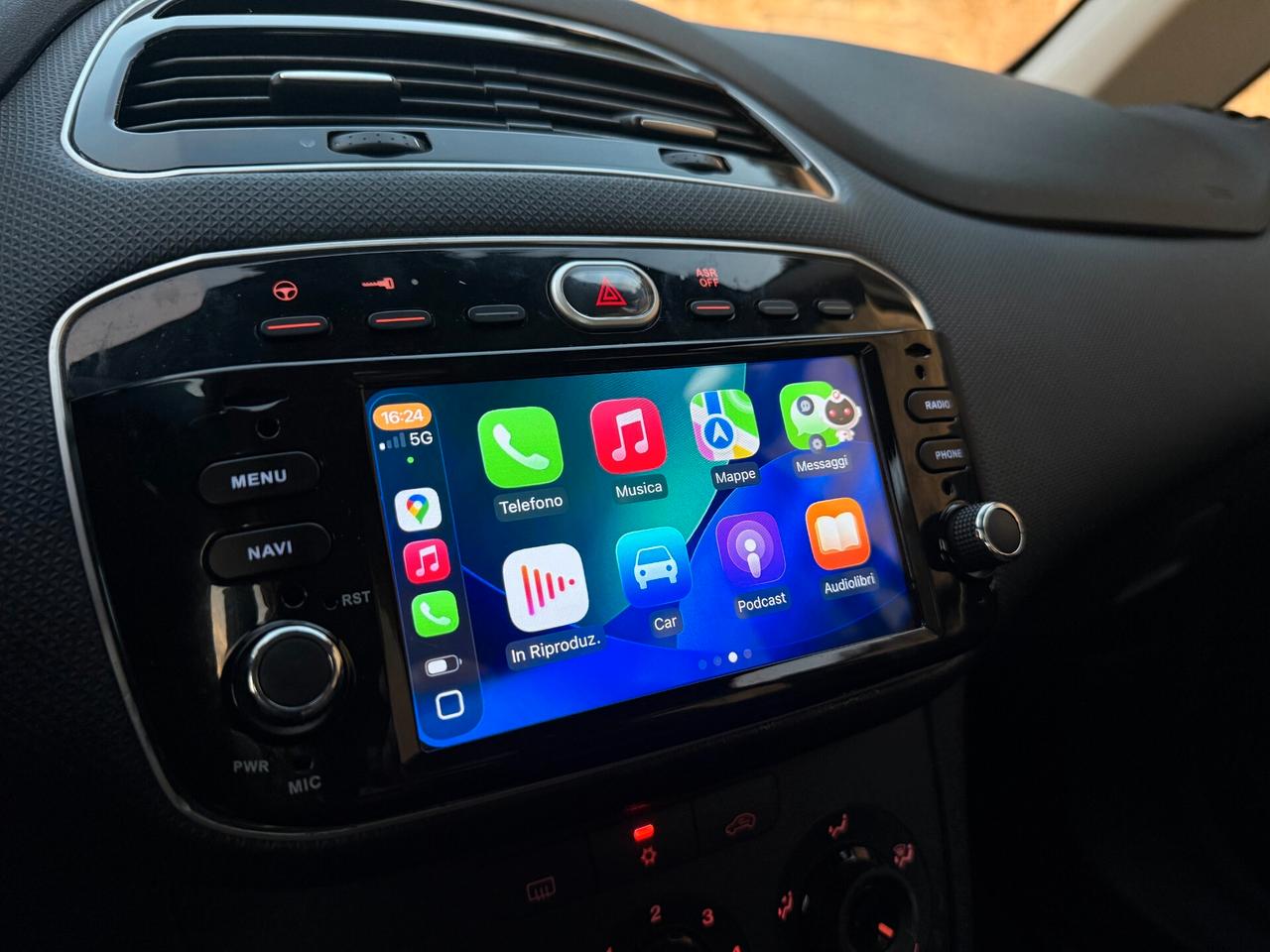 Fiat Punto LOUNGE/1.2 69 CV/CAR PLAY/5 POSTI