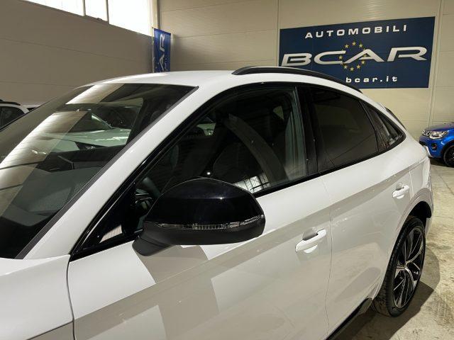 AUDI Q5 SPB Sportback 40TDI quattro S line Identity Black