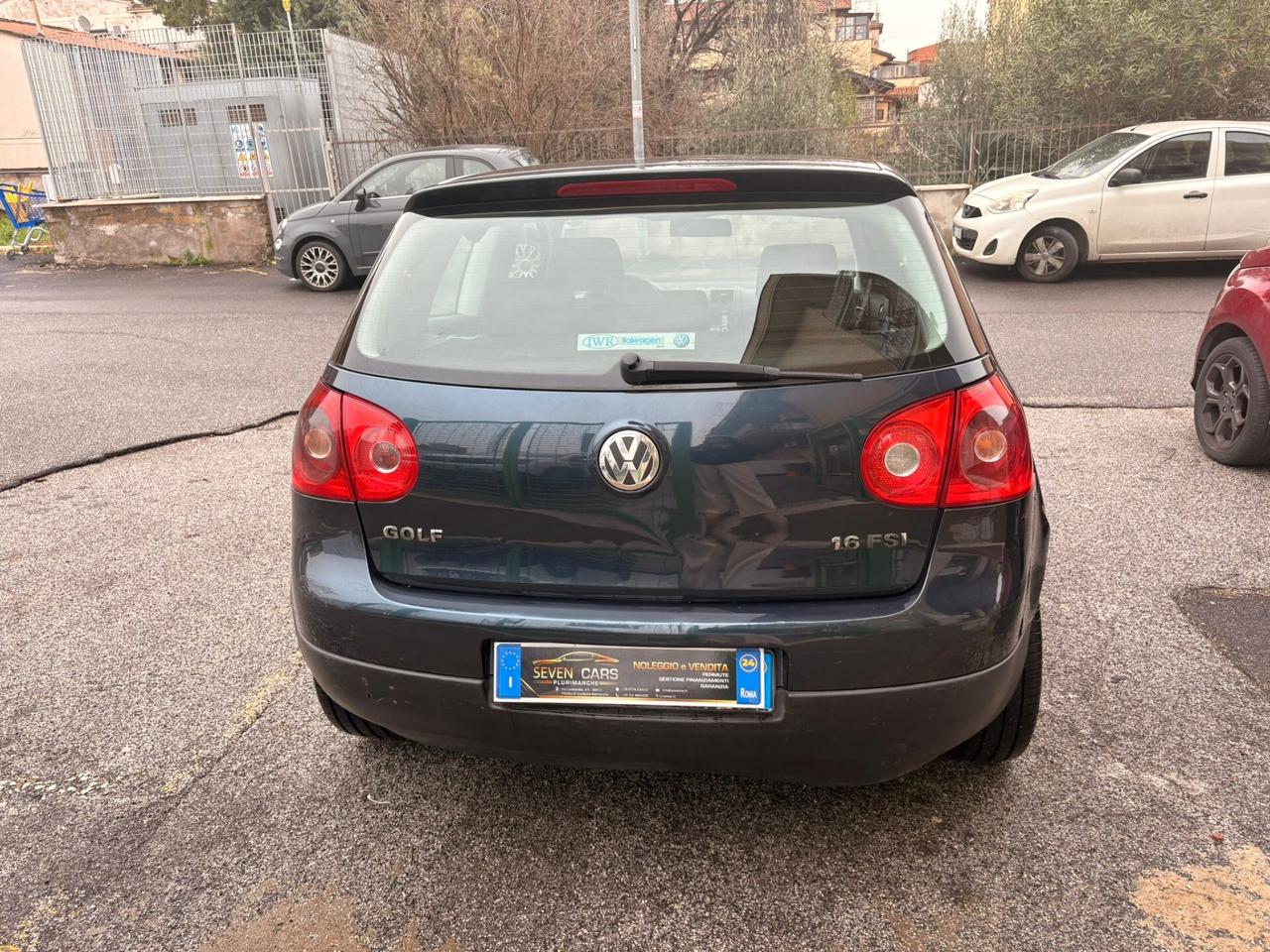 Volkswagen Golf 1.6 16V FSI 3p. Sportline