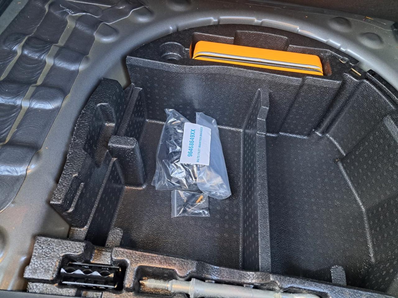 Peugeot 3008 1.6 HDi 112CV Outdoor