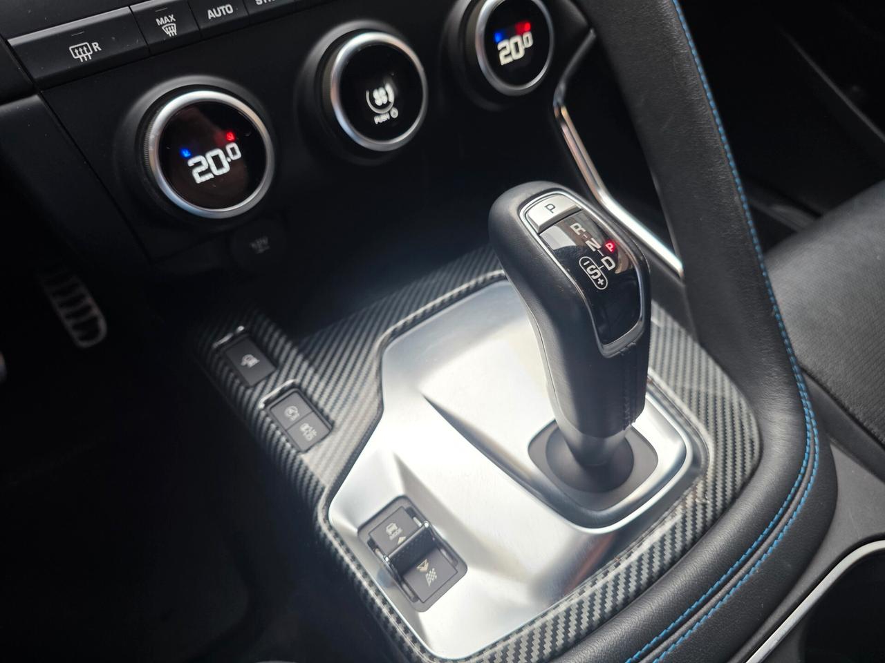 Jaguar E-Pace 2.0D 150 CV AWD aut. R-Dynamic S