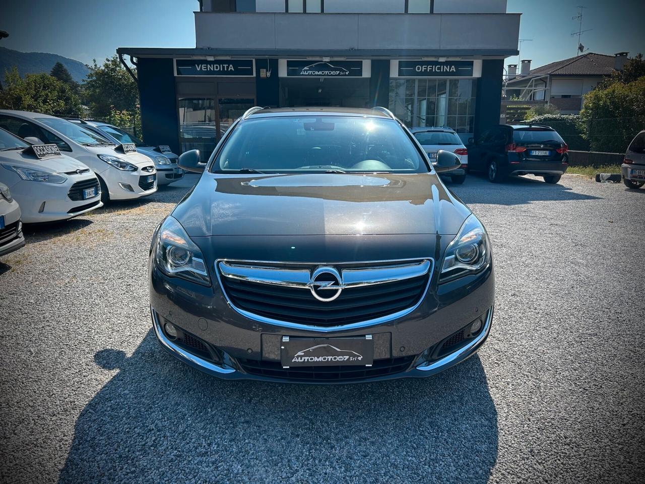 Opel Insignia 2.0 CDTI 163CVSportsTou.CosmoAUTOMATICA