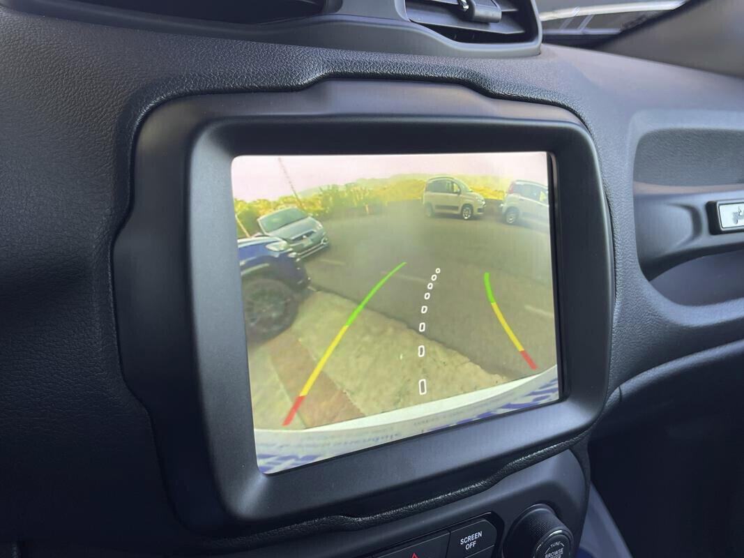 Jeep Renegade 1.6 Mjt 130 CV 80th Anniversary "Navi - Retrocamera - cerchi da 18°- pack black - vetri privacy - Interni specifici 80TH Anniversary in tessuto Premium"