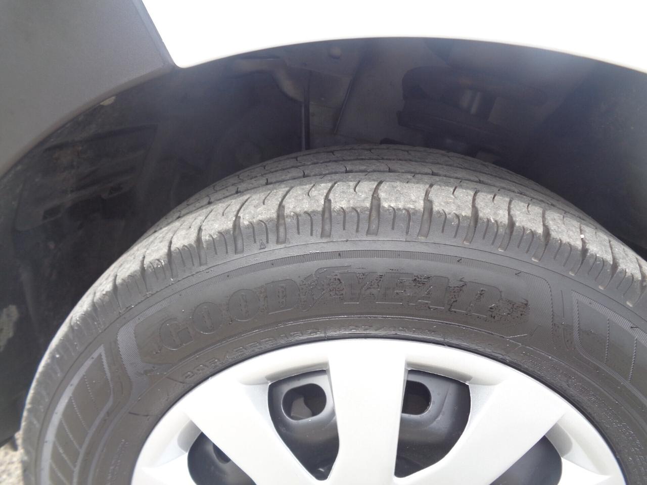 Vivaro 1.6 BiTurbo friziobne e volano km0 garz 12