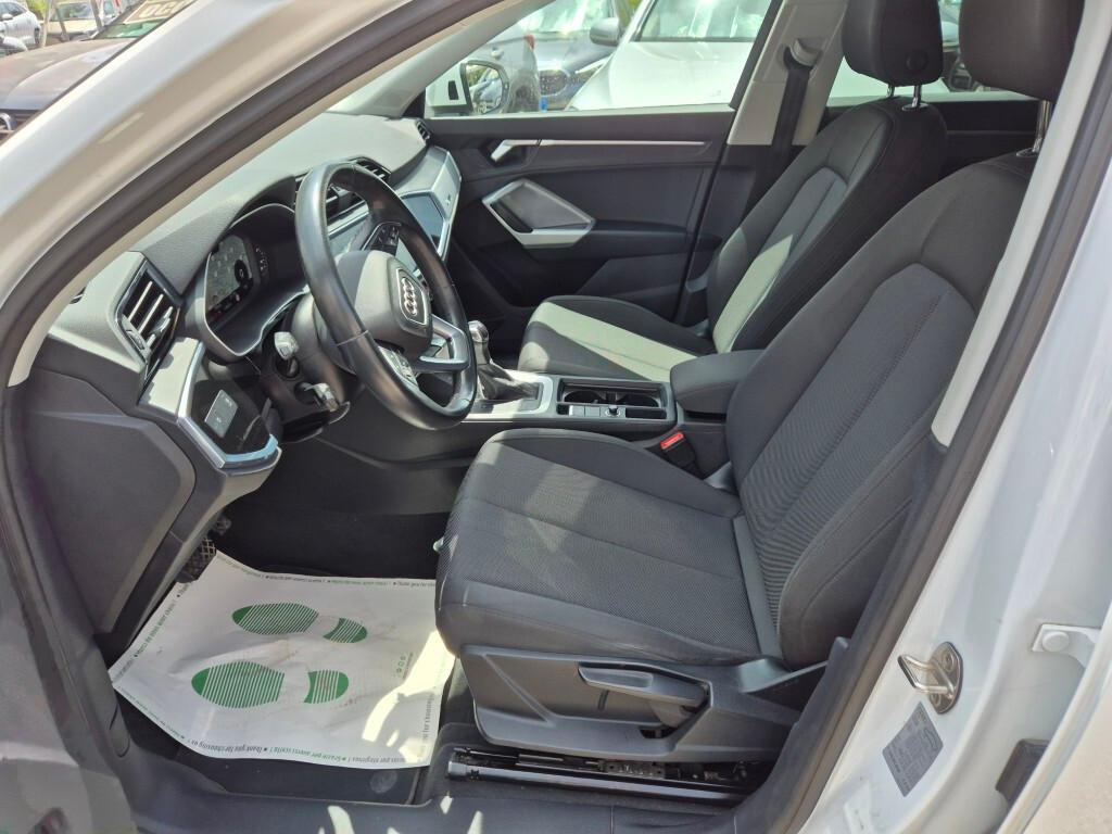 Audi Q3 2.0 TDI 150CV S-tronic