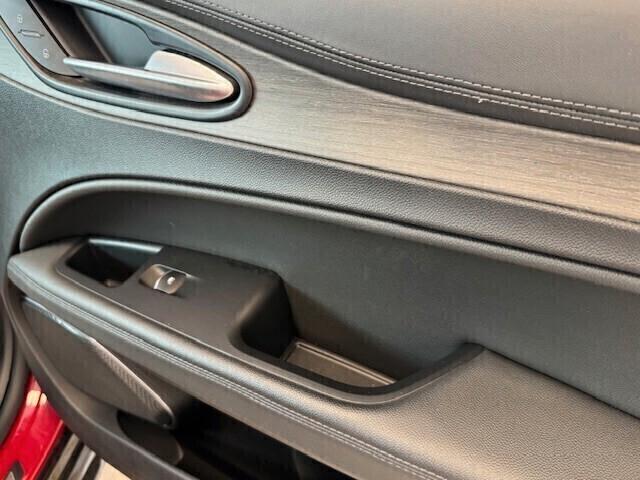 Alfa Romeo Stelvio 2.0 Turbo 280 CV AT8 Q4 Ti
